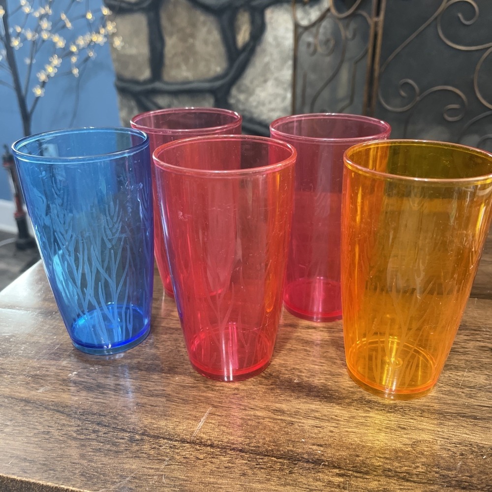 Vintage Wheat Pattern Plastic Tumblers - Set of 5 multi Mid-Century Retro Cups
